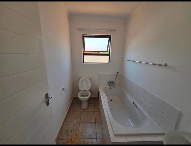 3 BEDROOM HOUSE FOR SALE IN WINDMILL PARK